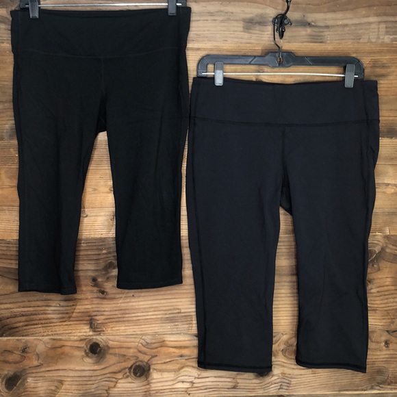 2 pair! Athleta Chaturanga tight large black - Picture 2 of 7